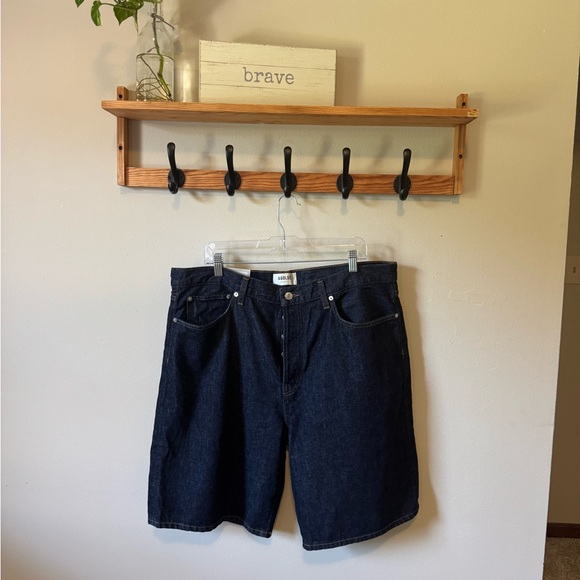 Agolde Blue Risha Short - Picture 1 of 7